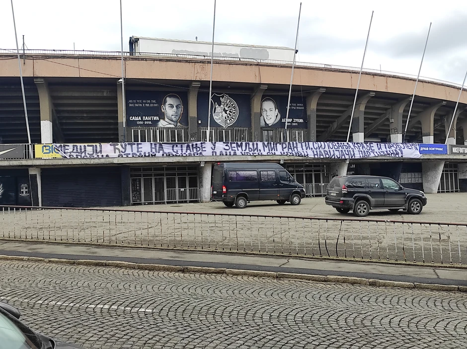 Transparent na stadionu