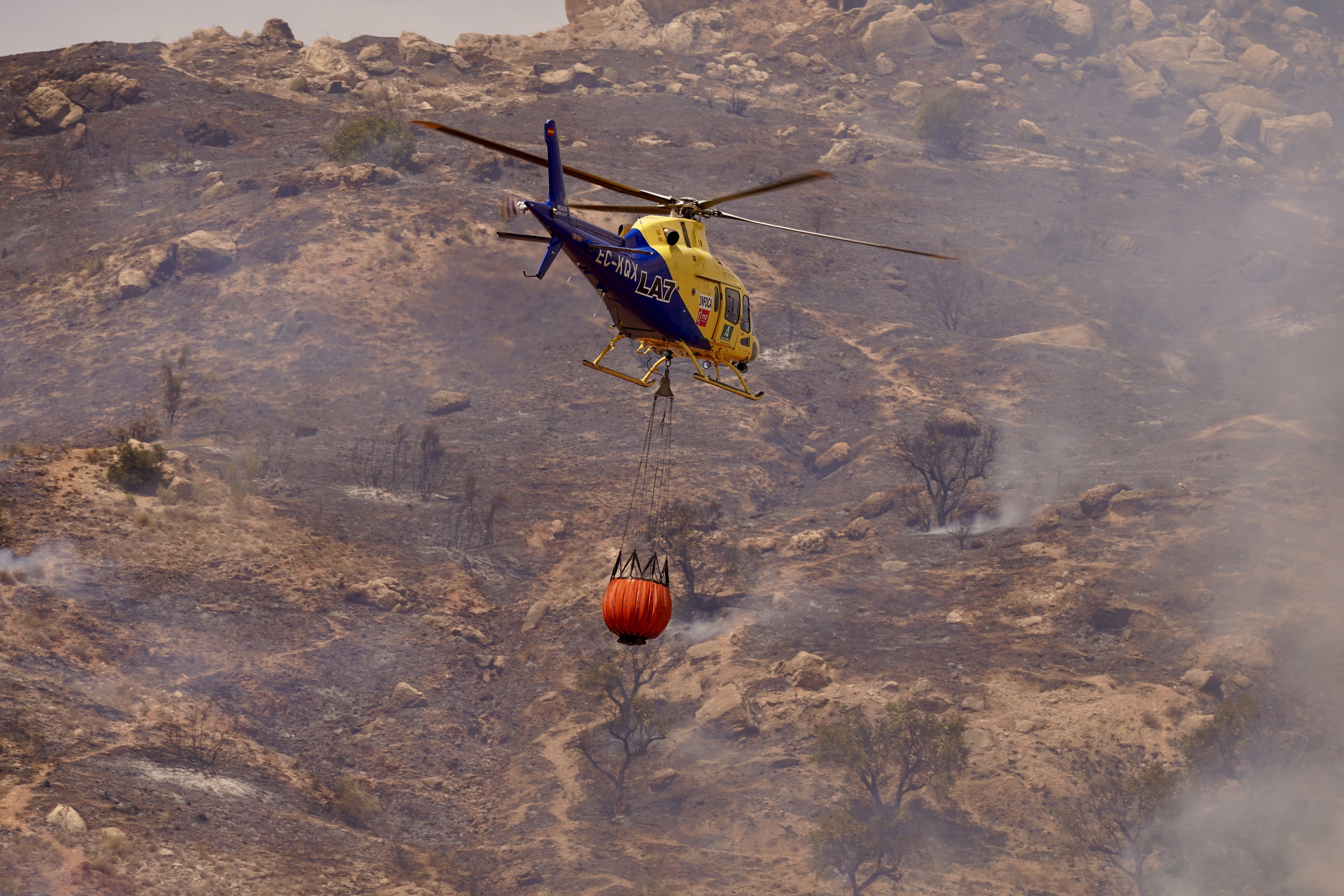 Pilotos de rescate en huelga indefinida: 23 días sin descanso, 10 años sin aumento