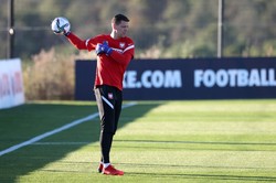 El. MŚ 2022. Szczęsny upadł na piłkę. Uraz okazał się niegroźny