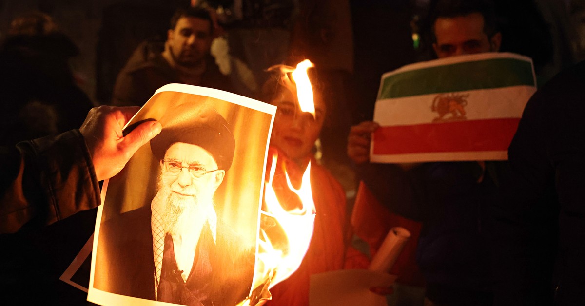 Ceny ropy rosną przez konflikt USA-Iran. Czy prognozy 70 USD za baryłkę się sprawdzą?