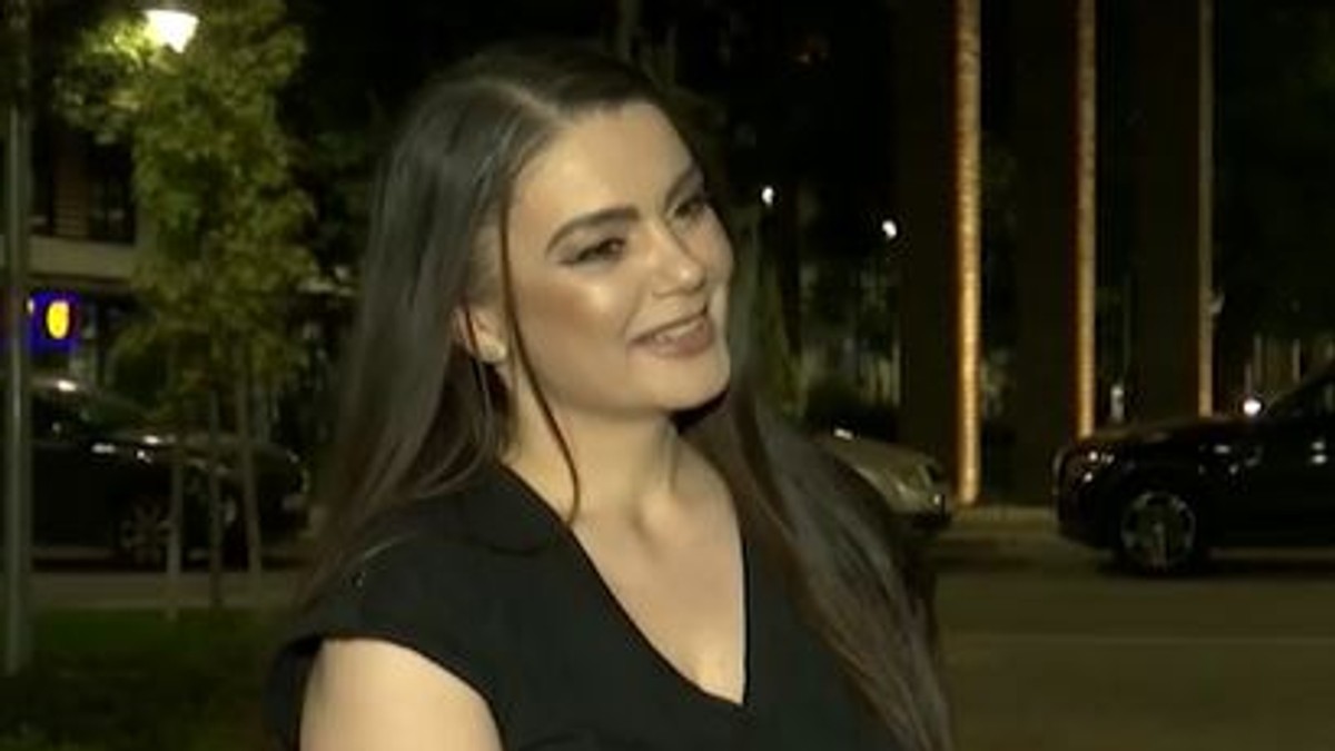 Sanja je za 91 kvadrat stana u Zemunu dala 400 dinara! Zadremala je pred što će biti izvučena u nagradnoj igri: "Prvo sam pozvala mamu..."