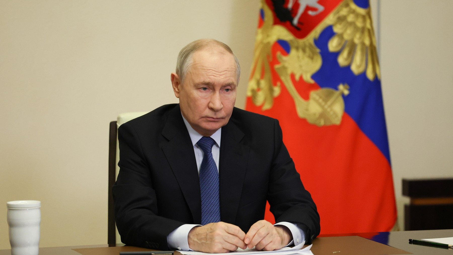 Vladimir Putin pretinde că rușii au votat pentru război, dar comuniștii acuză fraude masive: „Ne-au furat 500.000 de voturi” doar într-o singură regiune