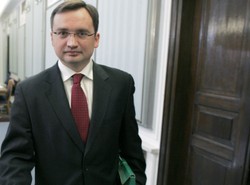 Wdowiec po Blidzie zarzuca: Ziobro manipulował