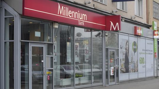 Bank Millennium komentuje wyrok TSUE i ujawnia, ile ma kredytów we frankach