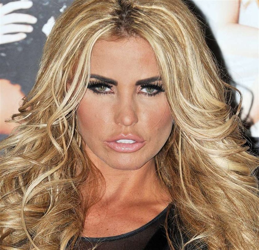 Biust Katie Price