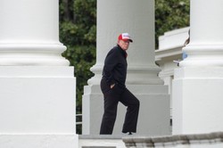 Ambasador USA ostrzega Polskę. "Prezydent Trump uważnie obserwuje sytuację"