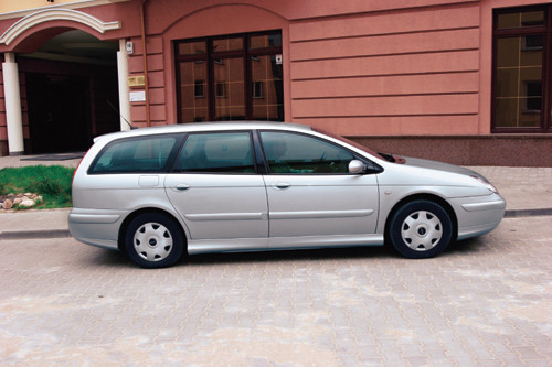 Citroën C5 - Krawężników się nie boi