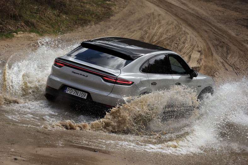 Porsche Cayenne Turbo S e-hybrid Coupé