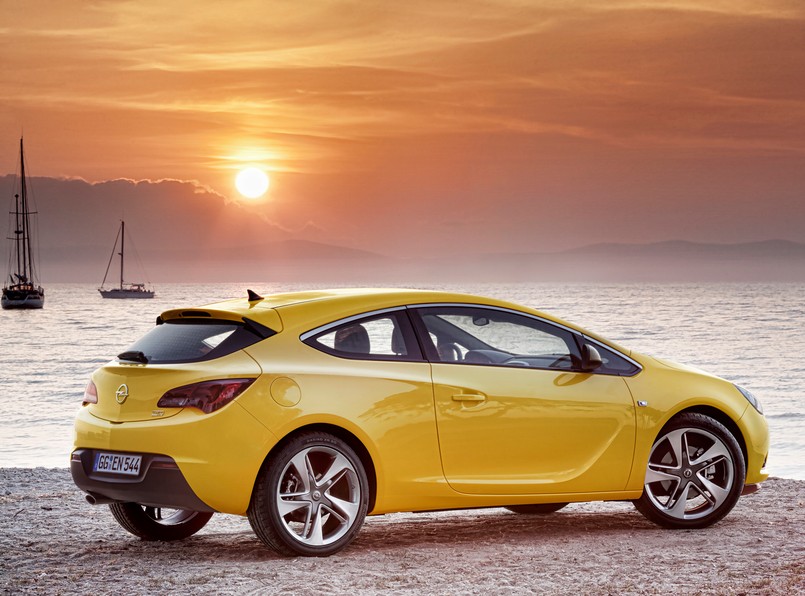 Opel Astra GTC