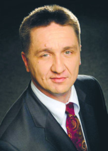 Leszek Lerch, partner, dyrektor działu doradztwa EY dla sektora motoryzacyjnego materiały prasowe