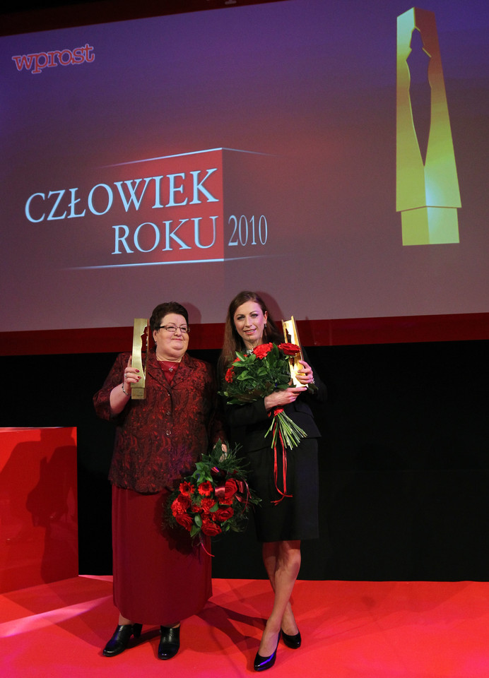 Justyna Kowalczyk i Henryka Krzywonos podczas gali wręczenia nagród "Człowiek Roku"