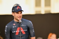 Już jadą w Giro d'Italia. Mistrz świata potwierdził klasę
