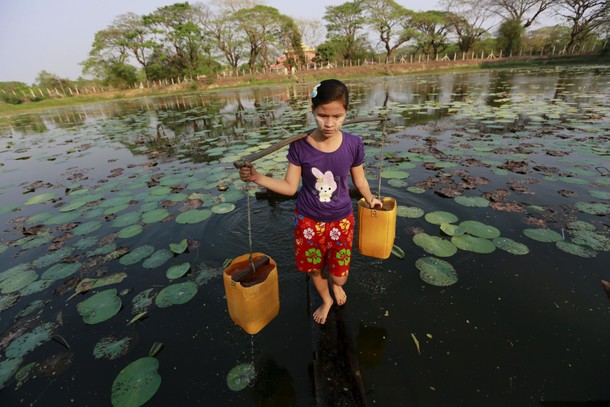 The Wider Image: Thirst for clean water