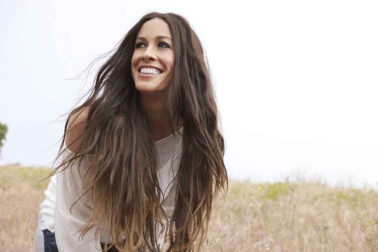 Alanis Morissette Anno Domini 2012