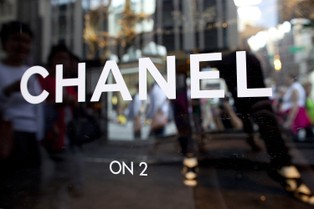Chanel po raz pierwszy ogłosiło wyniki finansowe. "Trzeba będzie skorygować ranking najbogatszych ludzi świata"