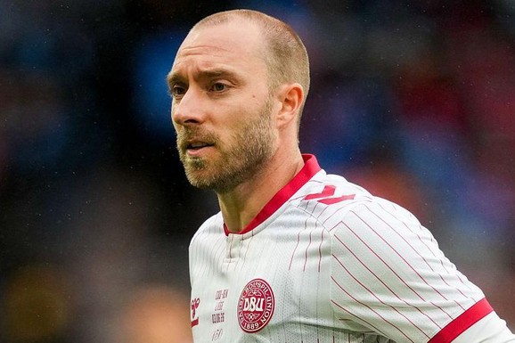 Danski fudbaler Kristijan Eriksen ponovo kolabirao na terenu