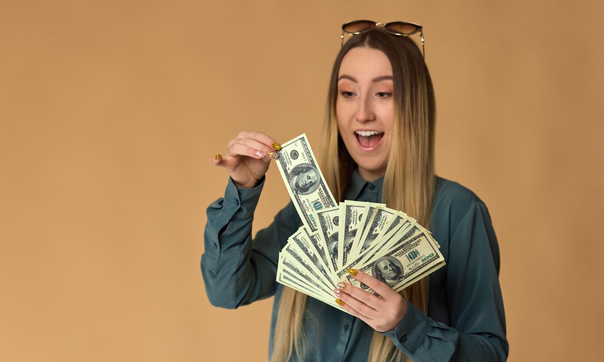 Pieniądze spadną im z nieba. Te znaki zodiaku mają szansę na bogactwo w listopadzie