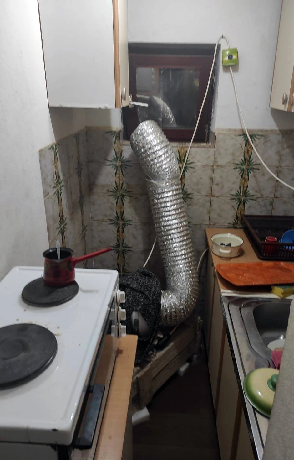 Ventilacioni sistem u laboratoriji marihuane u Nišu 