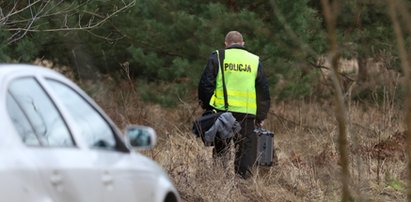 Zwłoki kobiety odkopane w lesie. To morderstwo?