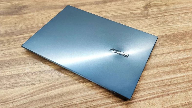 Asus ZenBook Duo 14 (UX482EA) – wygląd zewnętrzny