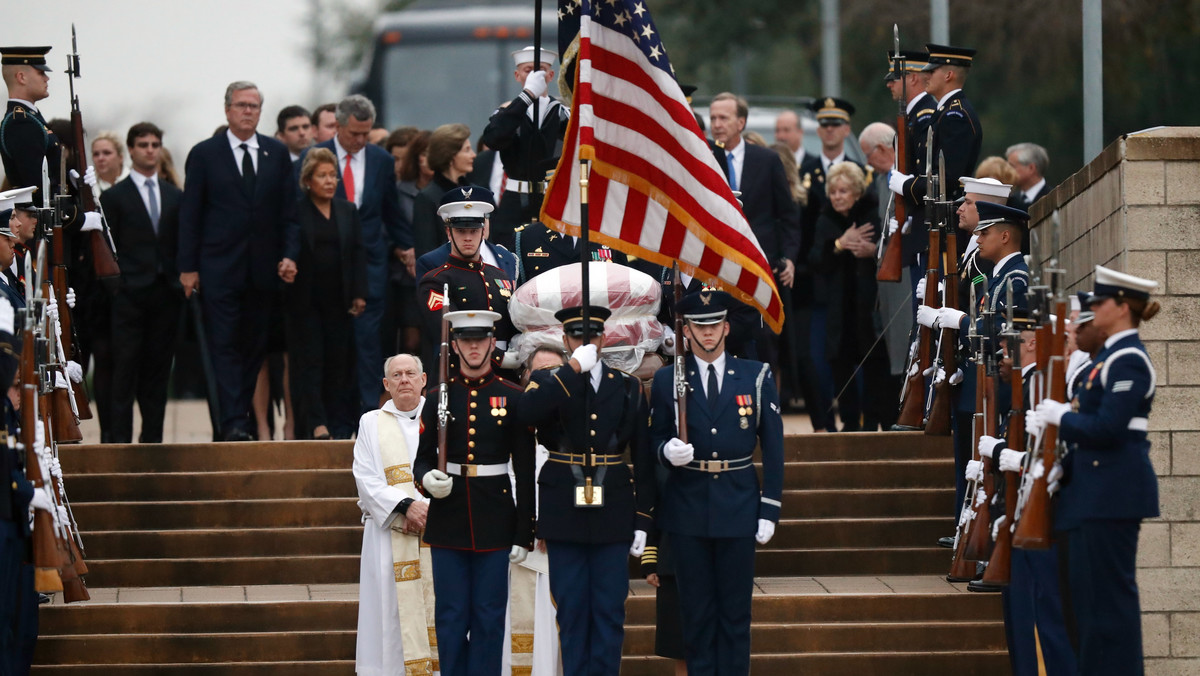 USA: trumna z ciałem Busha seniora spoczęła w College Station