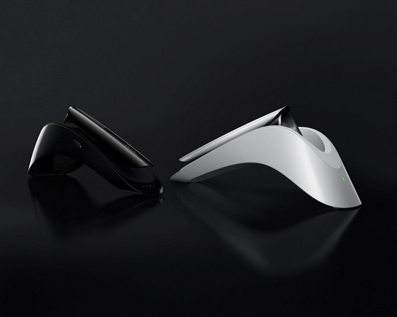 Ładowarka Oppo Air Glass wygląda elegancko, a położony okular przypomina nieco maszynkę do golenia w podstawce. W sprzedaży jest wersja biała i czarna