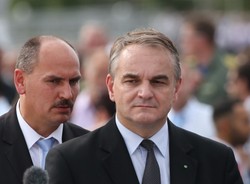 Polityczne anegdoty o Sejmie i politykach