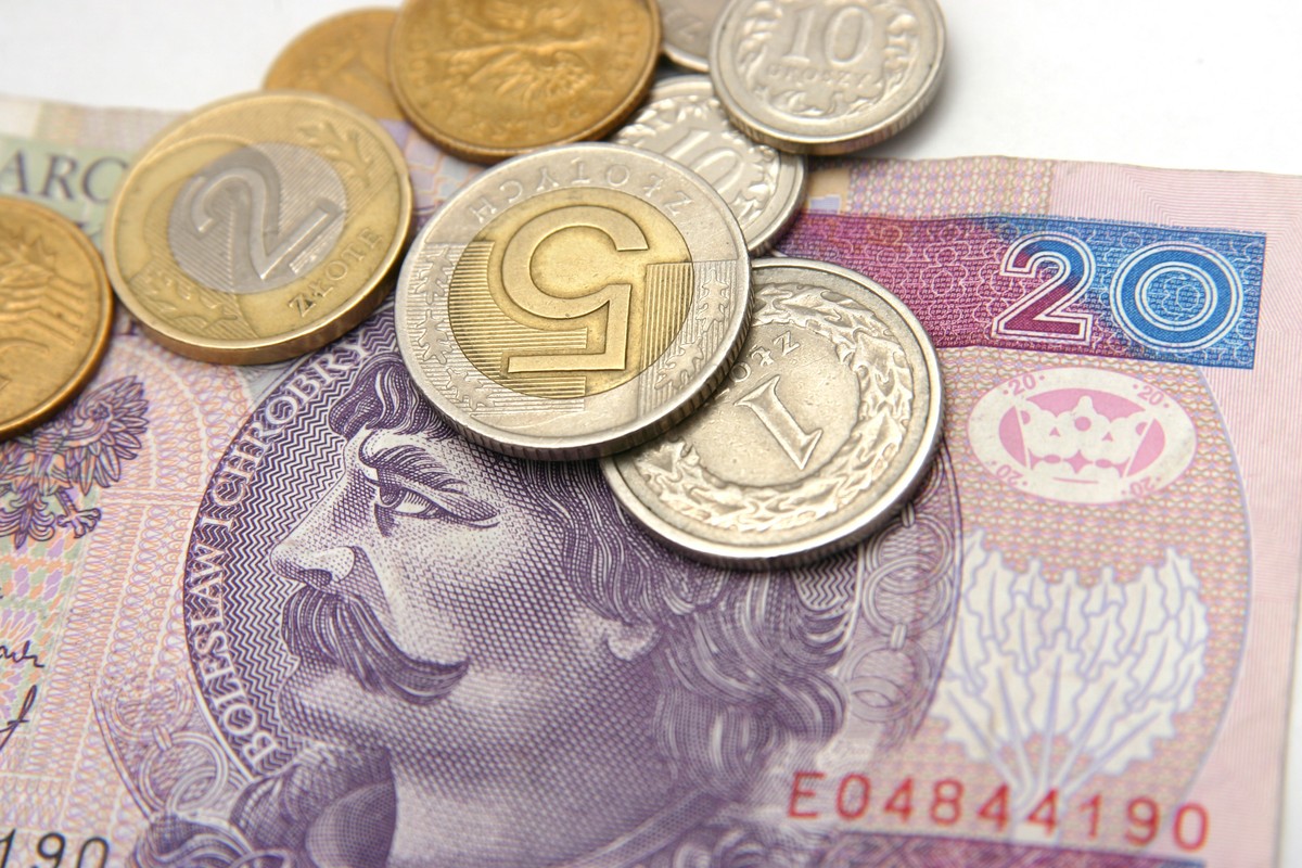 Centralna ścieżka projekcji zakłada inflację w 2008 na 4,3 proc., w 2009 na 4,3 proc. i 3,1 proc. w 2010.