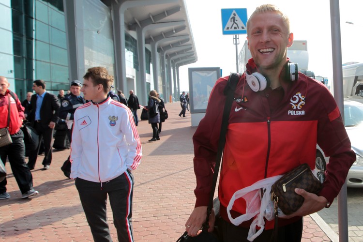 Ukraińcy witali polskich piłkarzy chlebem i solą