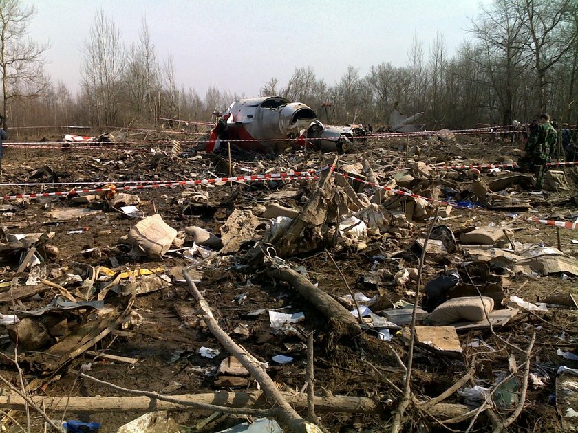 PiS szuka haków na PO. Odczytują archiwalne maile 