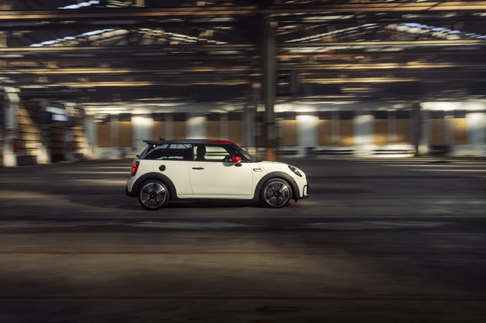 MINI JCW