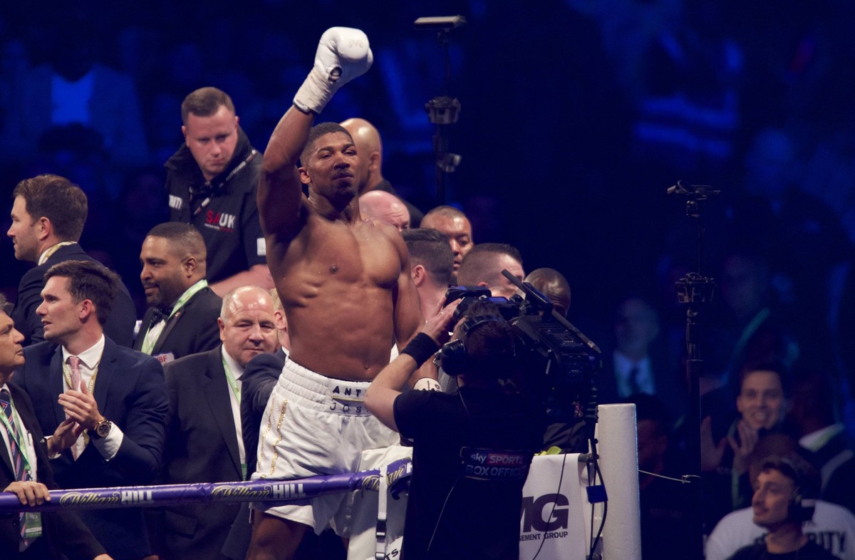 Ortiz będzie walczył z Joshuą o tytuł WBA w wadze ciężkiej