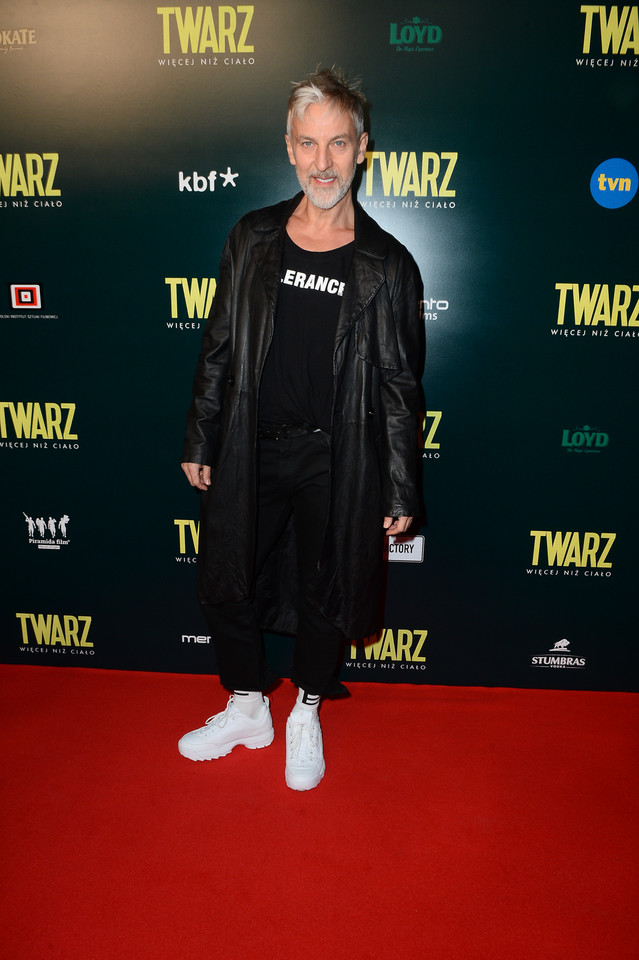 Robert Kupisz na premierze filmu "Twarz"