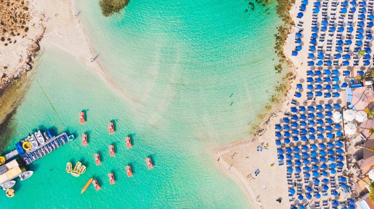 Cypr wakacje Nissi,Beach,In,Ayia,Napa,,Clean,Aerial,Photo,Of,Famous