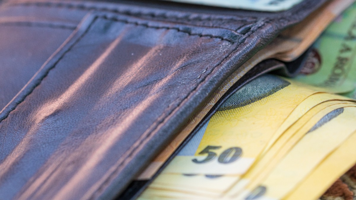 Imagine Stire Valoarea tichetelor de masă ar trebui majorată la 50 de lei sau scos CASS-ul, propun economiștii pentru angajați | 2review.ro