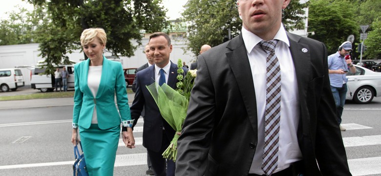 Opłacony prowokator miał zaszkodzić Dudzie? Dziennikarskie śledztwo