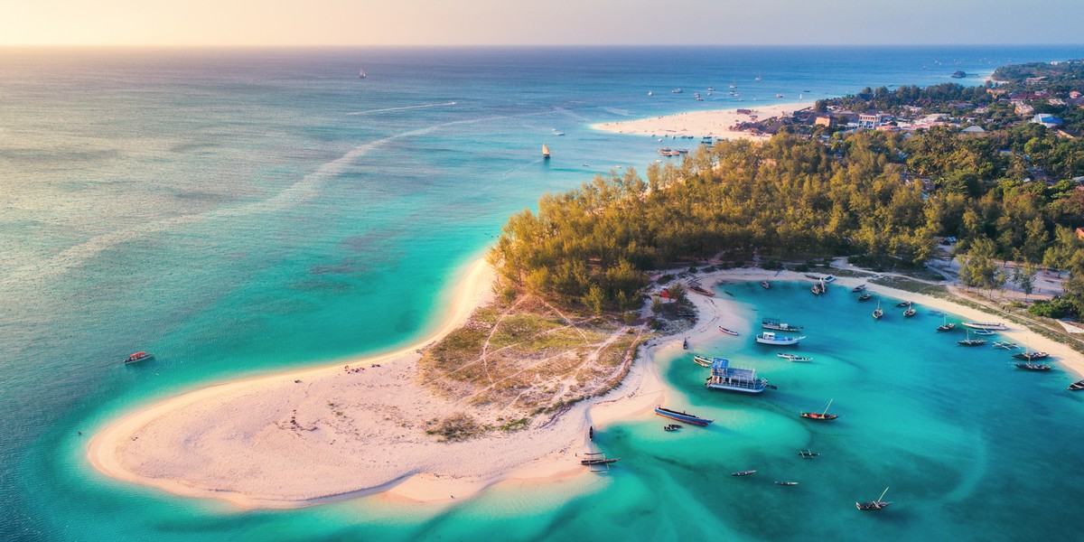 Zanzibar to wyspa na Oceanie Indyjskim, największa należąca w całości do Tanzanii.