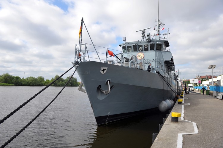 W piątek i sobotę duża część cumujących w porcie handlowym i przy Wałach Chrobrego okrętów udostępni zwiedzającym swoje pokłady. Jednostki wyjdą ze Szczecina w niedzielę i wtedy rozpocznie się zasadnicza część ćwiczenia.<br><br>
mzb/ karo/<br>
fot. (mb/mr) PAP/Marcin Bielecki