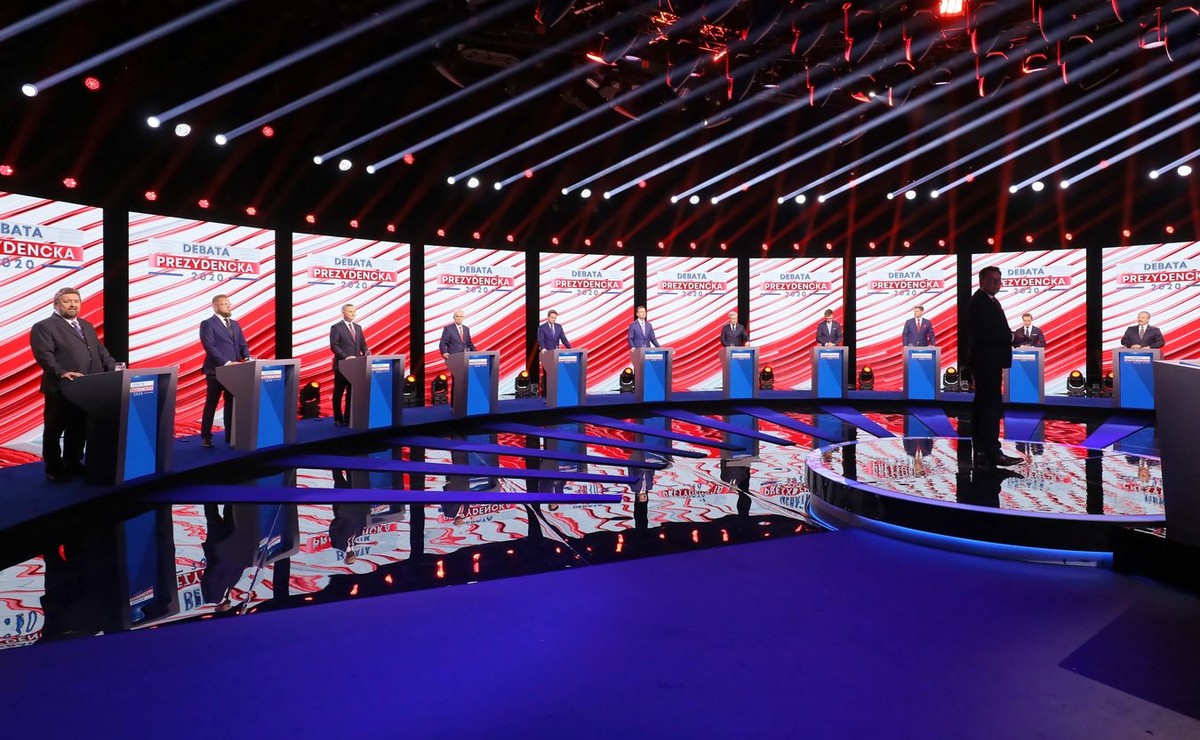 Andrzej Duda, Rafał Trzaskowski, Szymon Hołownia, Robert Biedroń, Paweł Tanajno, Marek Jakubiak, Krzysztof Bosak, Władysław Kosiniak-Kamysz, Stanisław Żółtek, Waldemar Witkowski, Mirosław Piotrowski