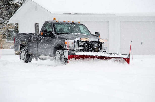 Śnieżyce paraliżują USA. Setki tysięcy ludzi bez prądu, tysiące odwołanych lotów