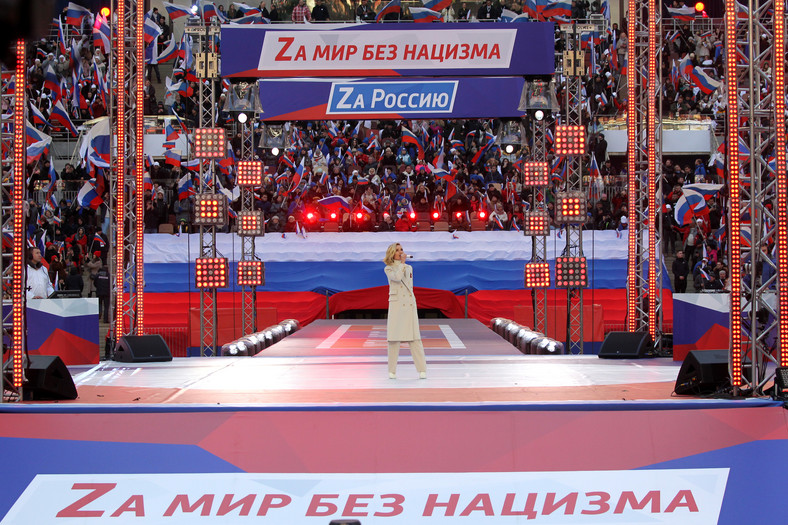 Polina Gagarina podczas występu dla Władimira Putina