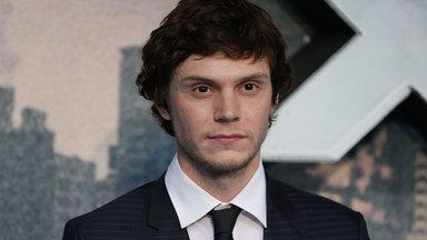 "American Horror Story: Kult": Evan Peters jako Charles Manson