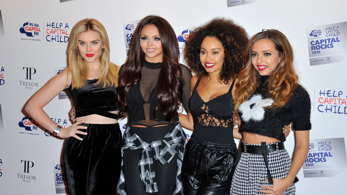 Little Mix opublikowały dzisiaj teledysk do singla "Word Up", który promuje tegoroczną zbiórkę charytatywną Sport Relief 2014.