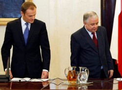 Tusk zaprosił prezydenta na Wawel