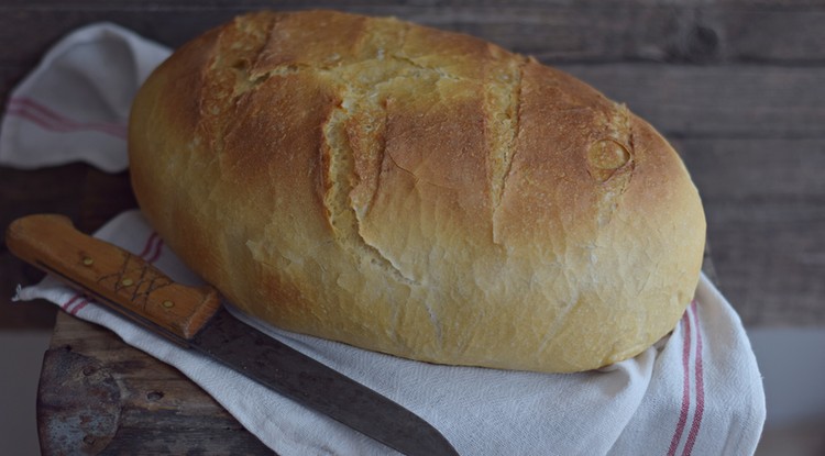 Rupáner-konyha: Egyszerű, bögrés fehér kenyér recept Fotó: Rupáner-Gallé Margó