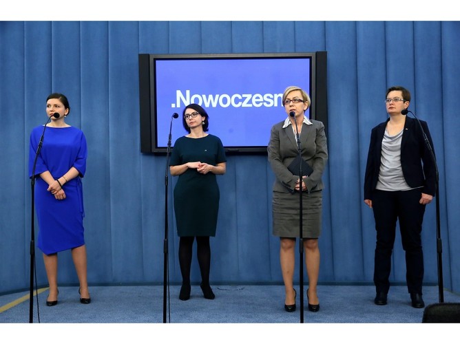 Monika Rosa, Kamila Gasiuk-Pihowicz, Paulina Henning-Kloska i Katarzyna Lubnauer