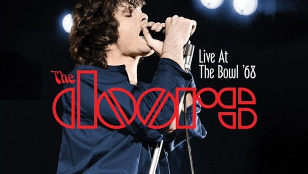 Słynny występ The Doors z 5 lipca 1968 roku w Hollywood Bowl po odrestaurowaniu ścieżki dźwiękowej po raz pierwszy trafia do fanów w całości. Od zapowiedzi aż po, jakżeby inaczej, "The End". To pomnikowy pokaz megalomanii, nieskrępowanej poezji i umiłowania LSD w wykonaniu jednego z najważniejszych zespołów w historii rock'n'rolla.