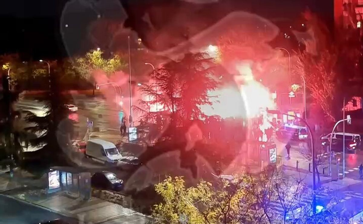 Dantejskie sceny w Madrycie. Są ranni po walkach kiboli Rayo Vallecano i Lecha Poznań