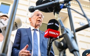 Van der Bellen ponownie wybrany na prezydenta Austrii