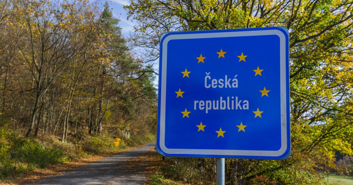 Koronavirus.  Česká republika uzavírá hranice pro cestující